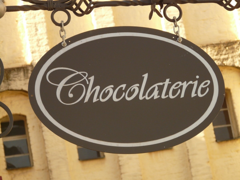 chocolaterie-BLAUSASC-min_cafe_shield_chocolaterie_samurai_gasthof_eat-1360721